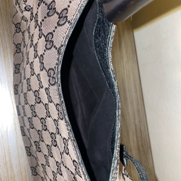 Gucci Wooden Handle 'GG' Bag - Picture 2 of 5